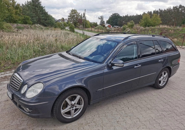 Mercedes-Benz Klasa E cena 23900 przebieg: 450000, rok produkcji 2008 z Grodzisk Wielkopolski małe 781